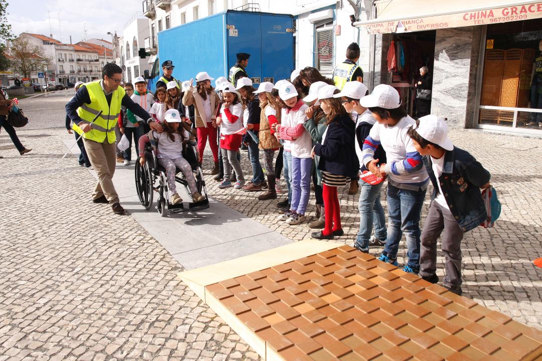 Exemplificação prática da Escola de Acessibilidade